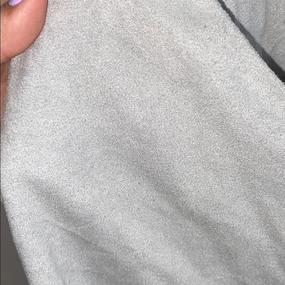 Gray spaghetti wrapped top - Picture 3 of 4